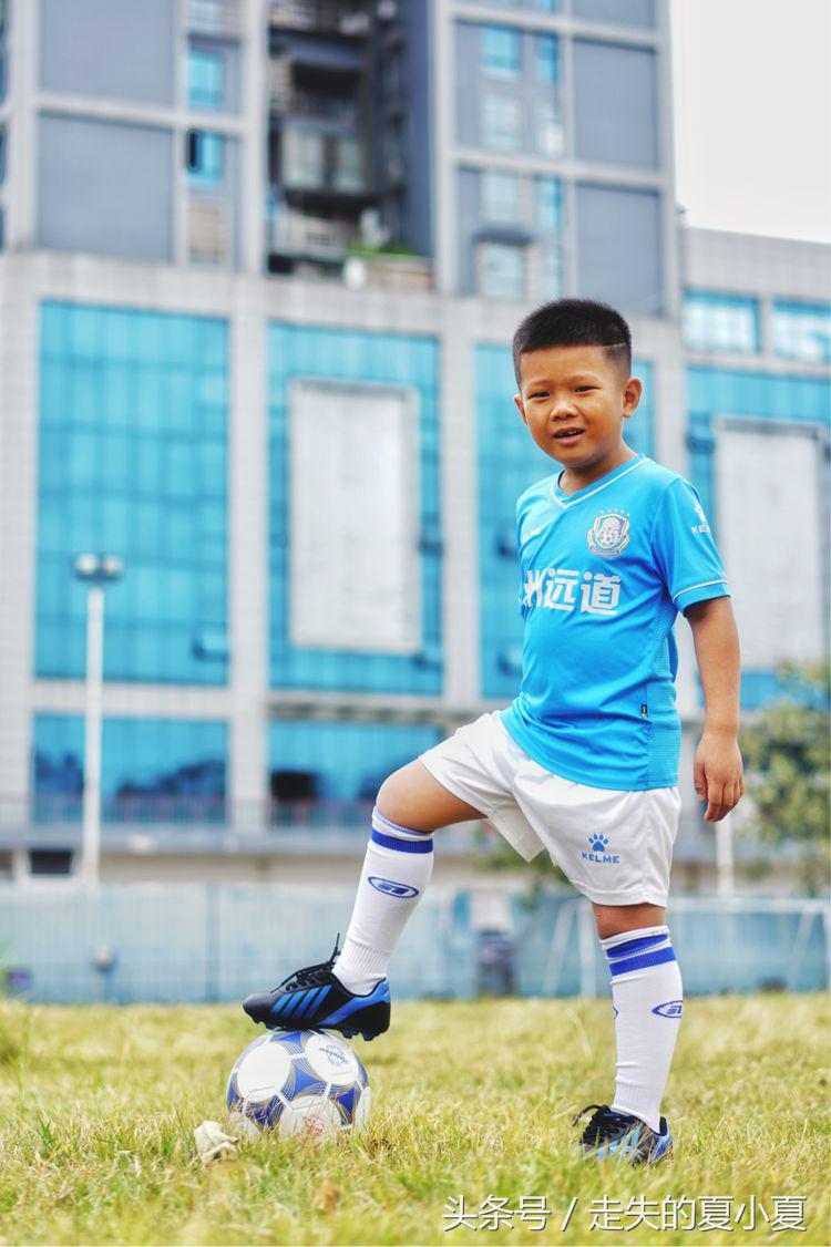 摄影：菠萝油王子