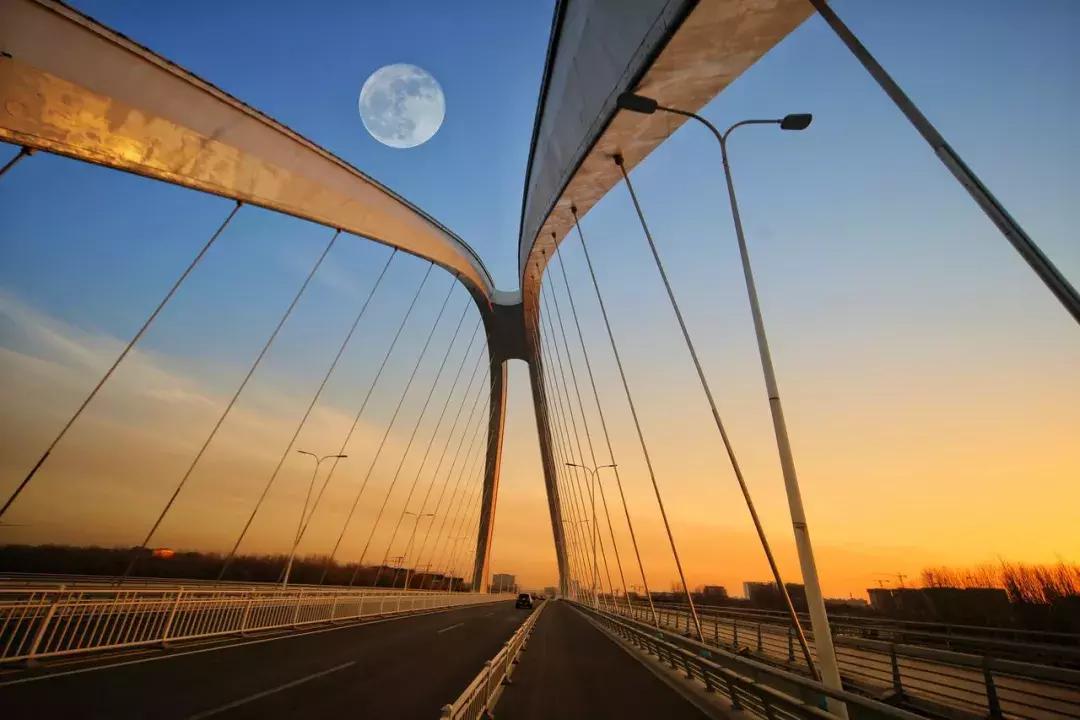 有人评论谁给你拍的照片,你拍的视频有人点赞吗