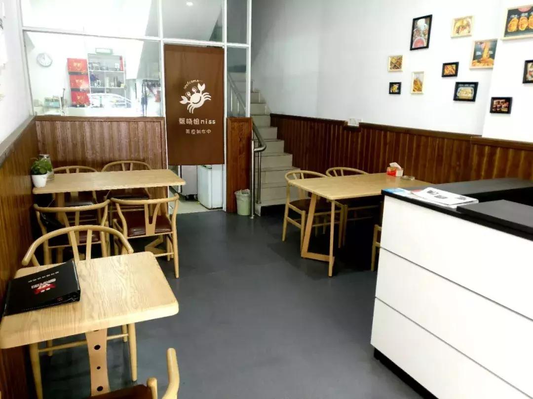 90后的小姐姐在苏州打拼,90后姐弟一起做餐饮