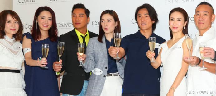 黎姿与关咏荷对比照,关咏荷和黎姿怎么长得一模一样