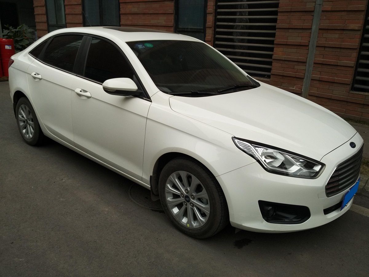 福特福睿斯开1400公里油耗多少,09福睿斯两厢1.8l油耗怎么这么高