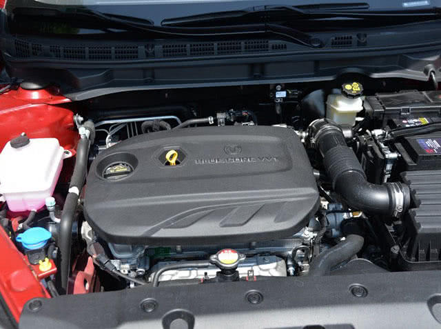 长安悦翔改款史,曾经巅峰现在已停产的经典车型