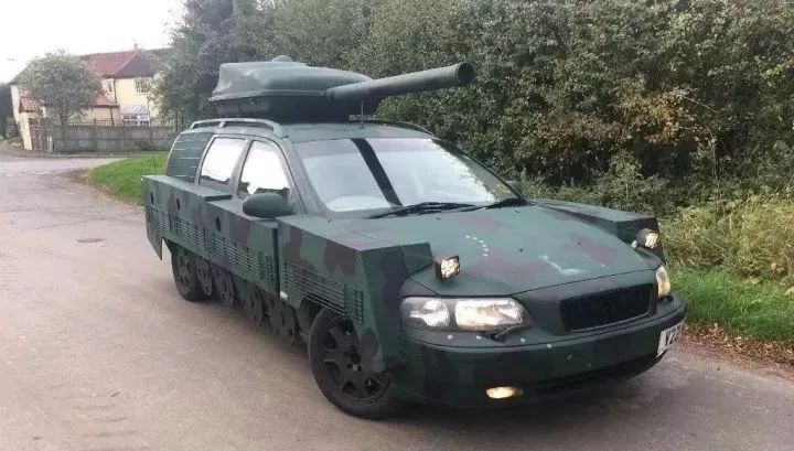 汽车安全性有必要考虑嘛,汽车的性能区和碰撞区