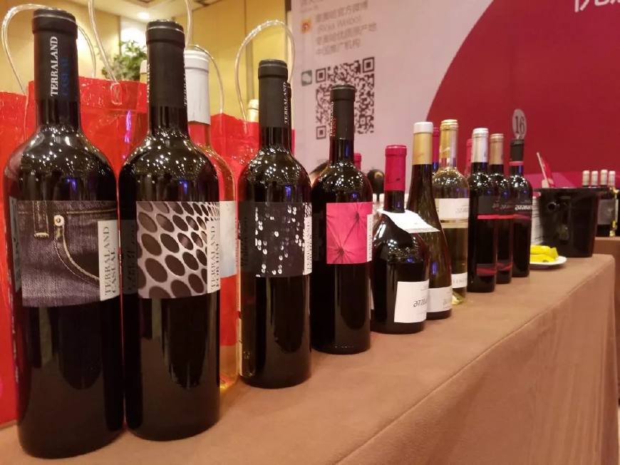 閲屽ゥ鍝堣憽钀勯厭宸″睍,2023閲屽ゥ鍝堣憽钀勯厭鏄ュ宸″睍