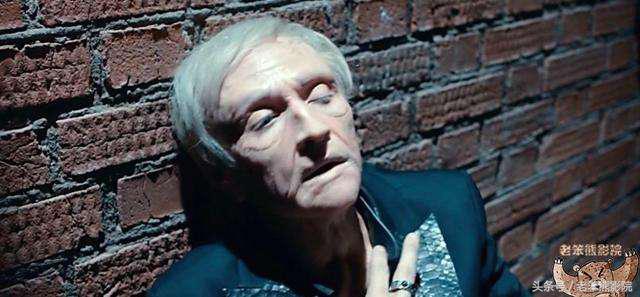 参赛者互相厮杀的人狼游戏，谁才能活到最后赢得巨额奖金？