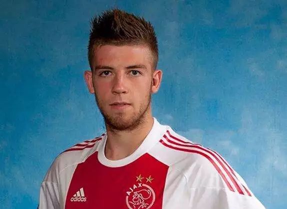 六年级女生必看,六年级女生看的小说推荐