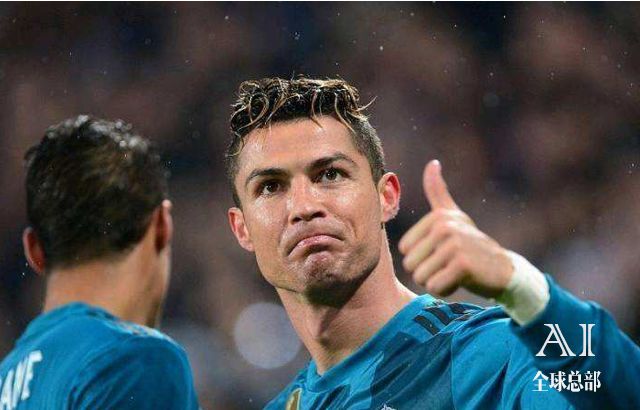 男同胞请注意，AI机器人正在陪你女票看世界杯！