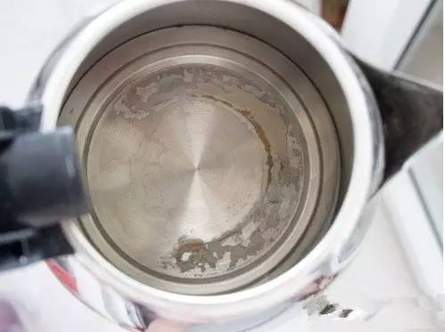 鸡蛋壳千万别扔16种妙用告诉你,鸡蛋壳不要随便扔超多妙用惊呆你