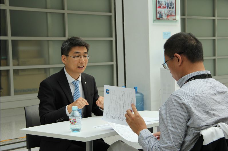 面试自我介绍不得透露个人信息,面试自我介绍不好会不通过吗