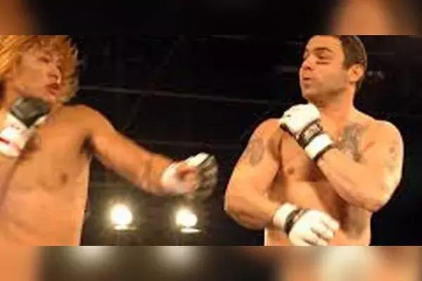 wwe超级巨星完整版,wwe超级巨星大招蓄力