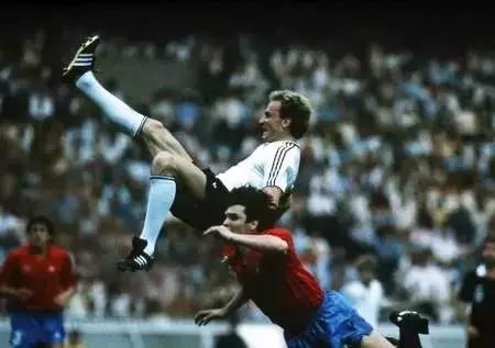 总有人要赢为什么不能是你英语,总有人要赢为什么不是我文案