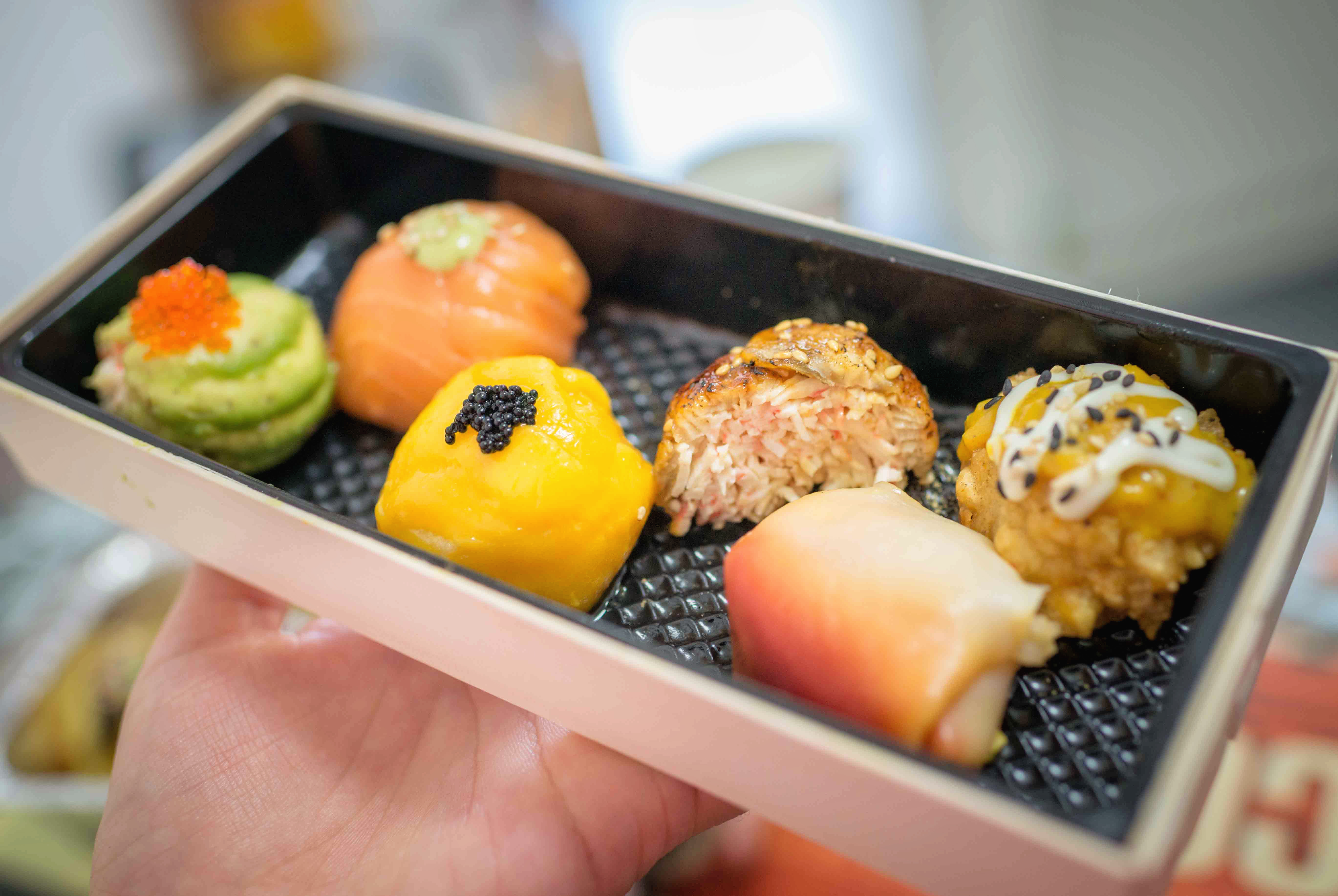 哈尔滨第一家美式寿司外卖世界杯的标配