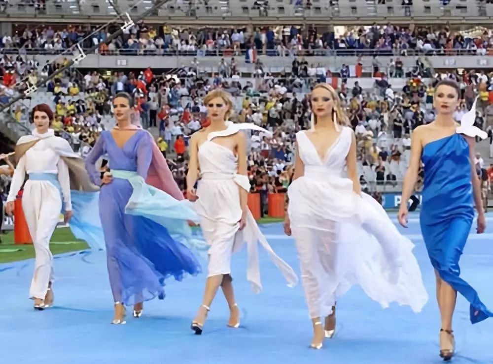 2018年世界杯是什么时候举行的,2018年世界杯开幕式视频