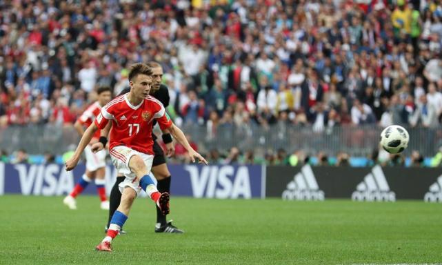 开幕式10大经典：5-0狂胜，俄罗斯美女靓爆眼球，满场中国元素