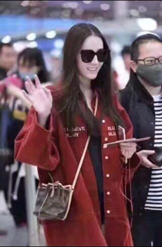 热巴的这只LV Nano Noé～落入凡间的精灵！抓住此包秒变小仙女！