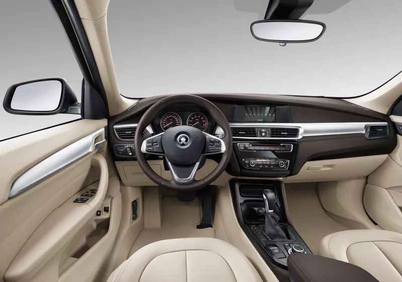 绿茵上的绿色生活，之诺申花激情足球夜开启球迷狂欢季