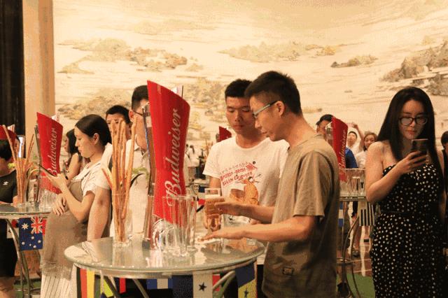 武汉万达瑞华酒店十周年活动,万达瑞华酒店武汉活动