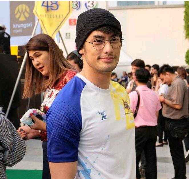 世界杯帅气球员视频合集,世界杯足球帅气视频