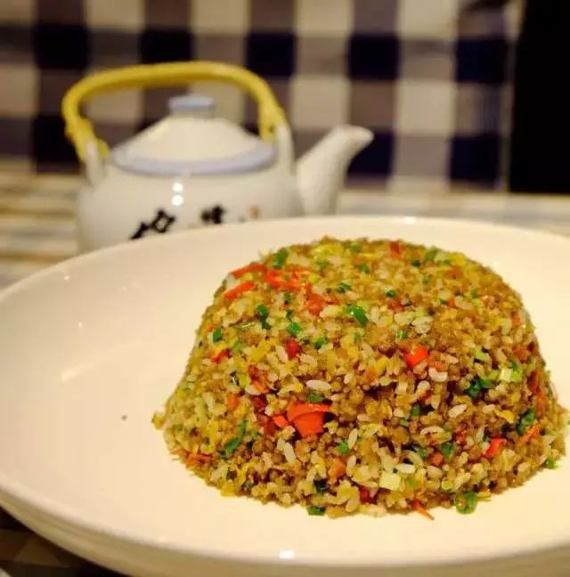 贵阳数博会周边美食,贵阳美食展