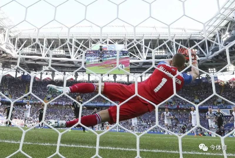 谁扑出了梅西的点球,扑出梅西的点球