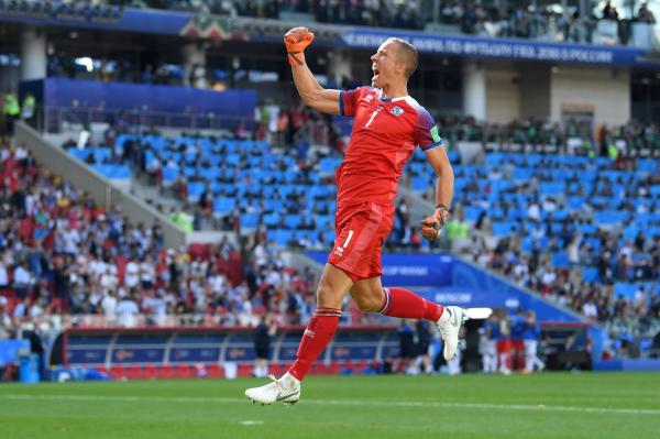 冰岛国家队维京战吼,原创聊聊年会