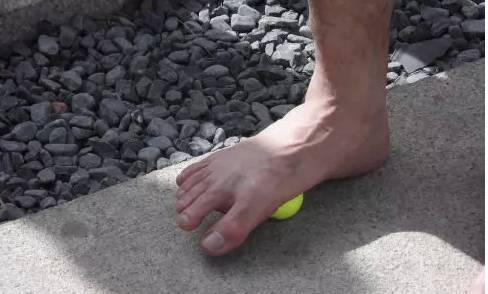 瑜伽拉伸体式练习，纠正膝盖超伸