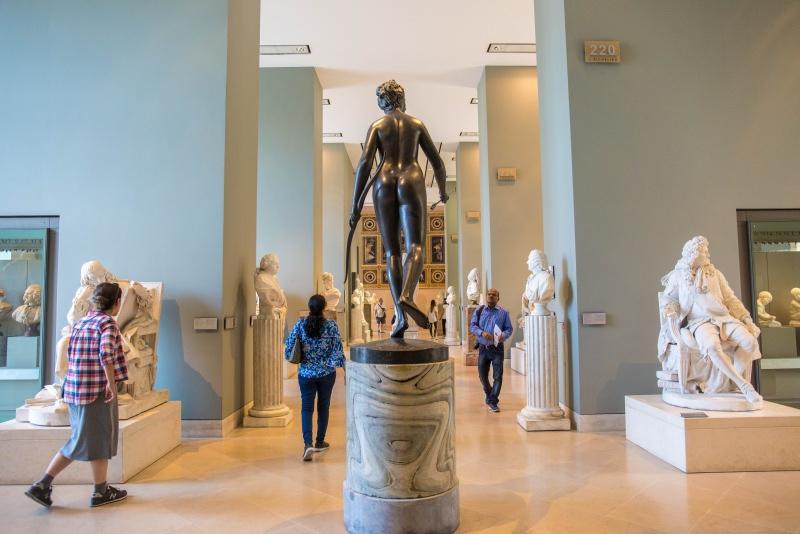 欧洲人像雕塑过程视频,欧洲人物雕像面部