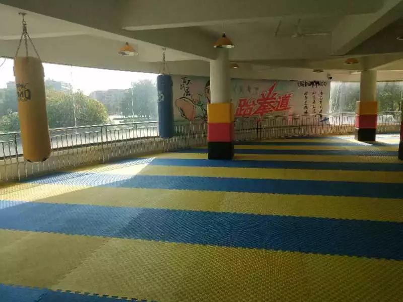 100元抵500元！赶快给孩子抢个名额，这个夏天一起去“踢馆”！