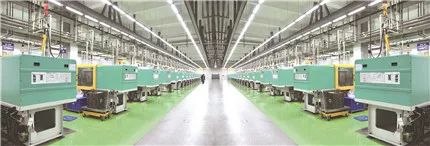 30年能干什么？从入不敷出到世界之巅，《宏发之路1984-2016》浓缩宏发史诗般的发展历程