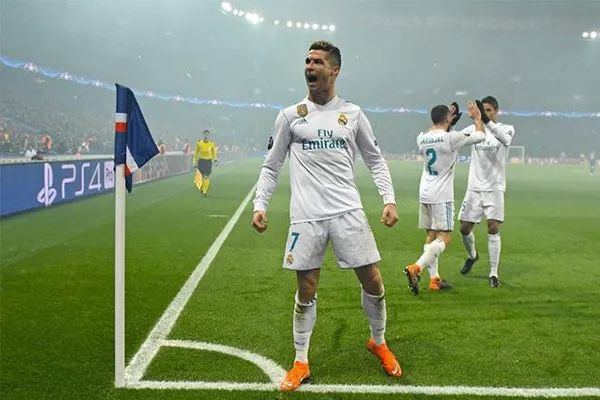 足球让c罗天赋受益,c罗是天赋还是努力