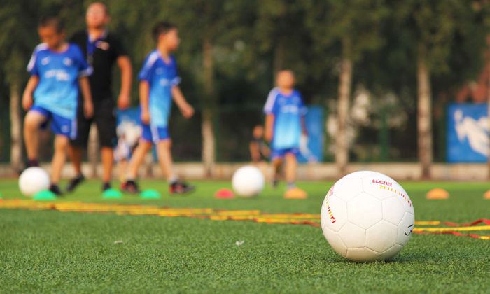 夏令营足球集训,足球夏令营全国联赛