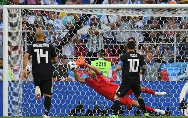 冰岛足球队辟谣,冰岛队长辟谣