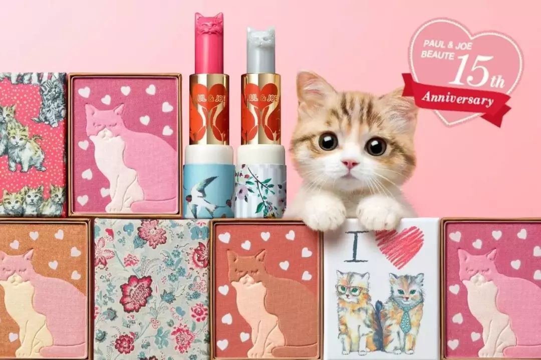 lv定制款狗狗包,lv上画熊猫的包