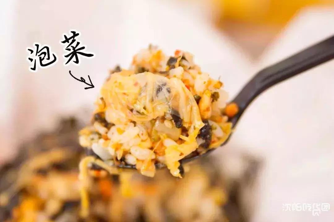 学生最爱吃的炒饭是什么炒饭,学生时代最爱吃的肉松饼