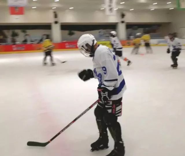 西安冰球比赛2024,西北赛区最新比赛