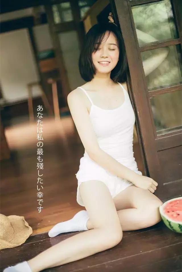 夏日写真服饰大解析!这11件拍照必备单品你都有了吗?