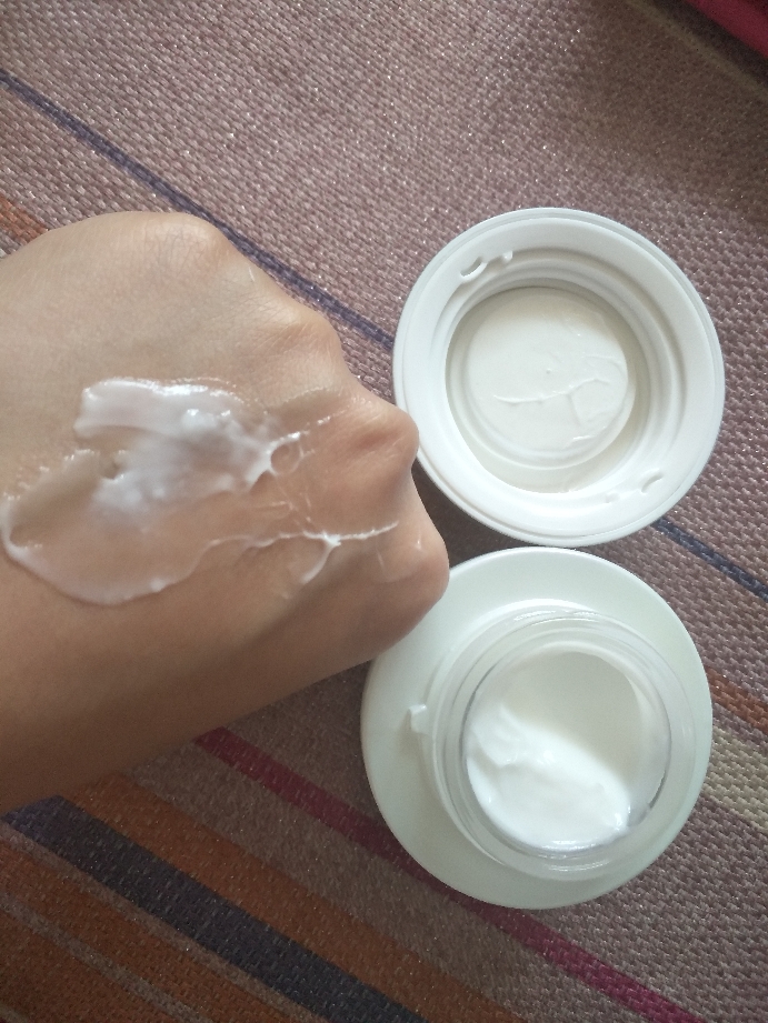 植美村水漾透润护肤套装怎么样,植美村保湿套盒补水效果好吗