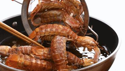 椒盐皮皮虾吮指美食,椒盐皮皮虾的做法吃了还想吃