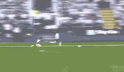 足坛30大招牌式过人,足坛十大花式动作