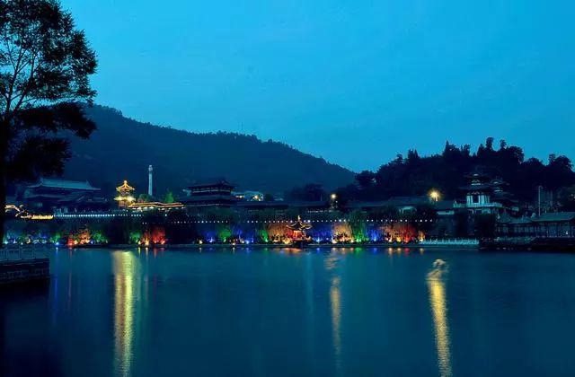 十八年后回归家庭,十八年后回家完整版