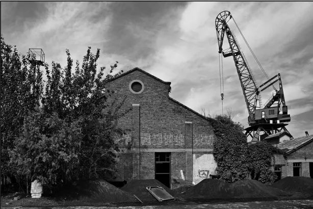 天津大沽桥历史沿革,天津大沽船坞