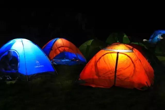 九华山免票景点大全,九华山住宿4人套房