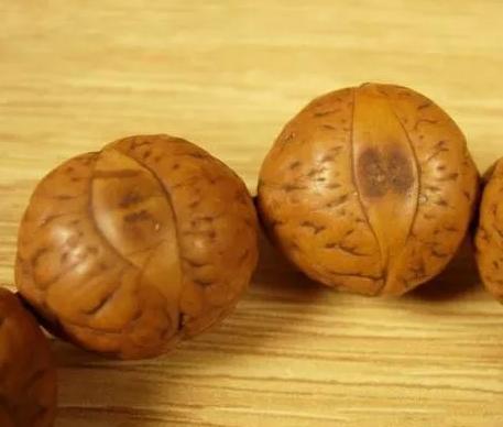 选对手串真的能发财吗,手串有好的寓意越盘越值钱