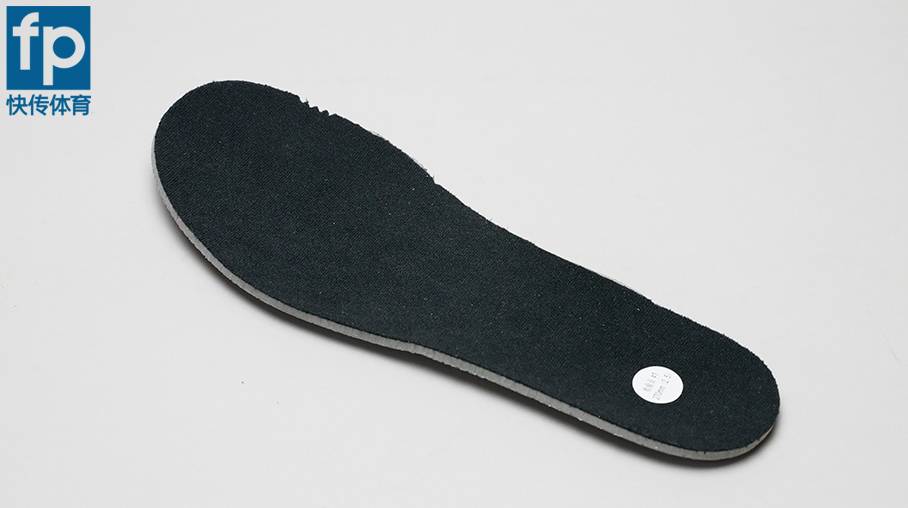 欧文kyrieflytrap测评,欧文kyrielow测评