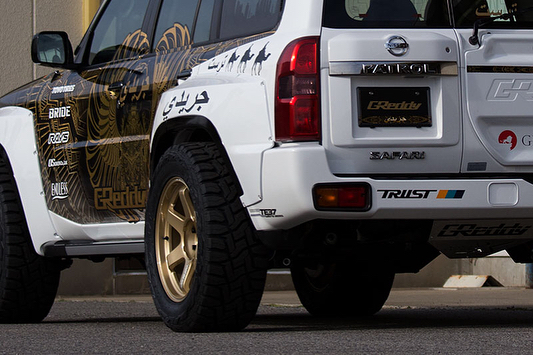 一代神车尼桑途乐y61,爆改日产途乐y61