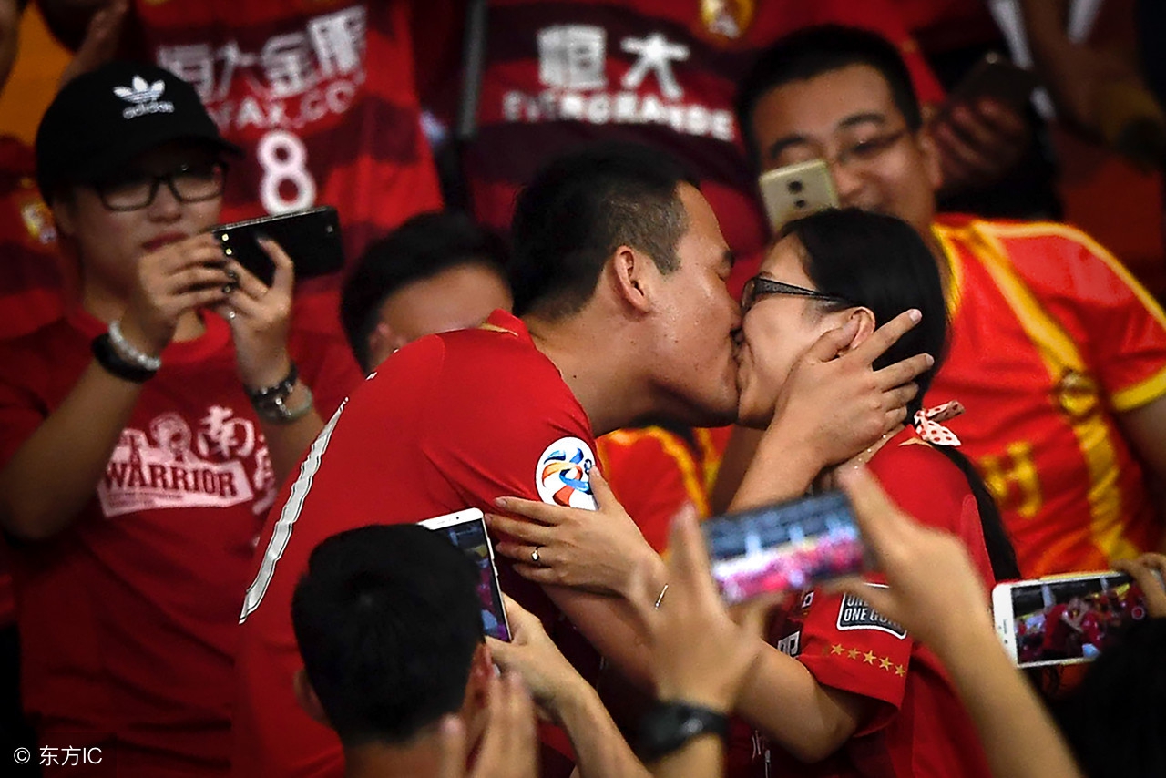 从经济学分析中国足球,中国足球出路分析