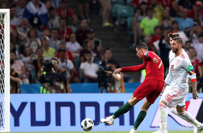 决不放弃！独胆英雄C罗首战封神，背后还有爱车VV7助阵