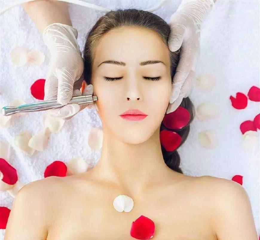 角质层薄泛红红血丝怎么修复,泛红肌肤屏障怎么修复