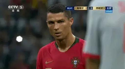 世界杯激战正酣之际,世界杯鏖战正酣