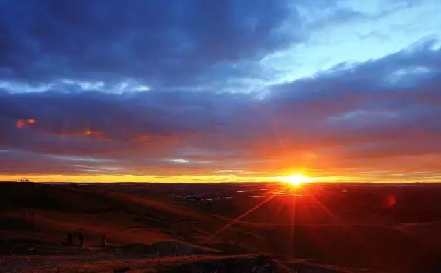 北京至内蒙古旅游坐什么火车,北京去内蒙古高铁旅游线路